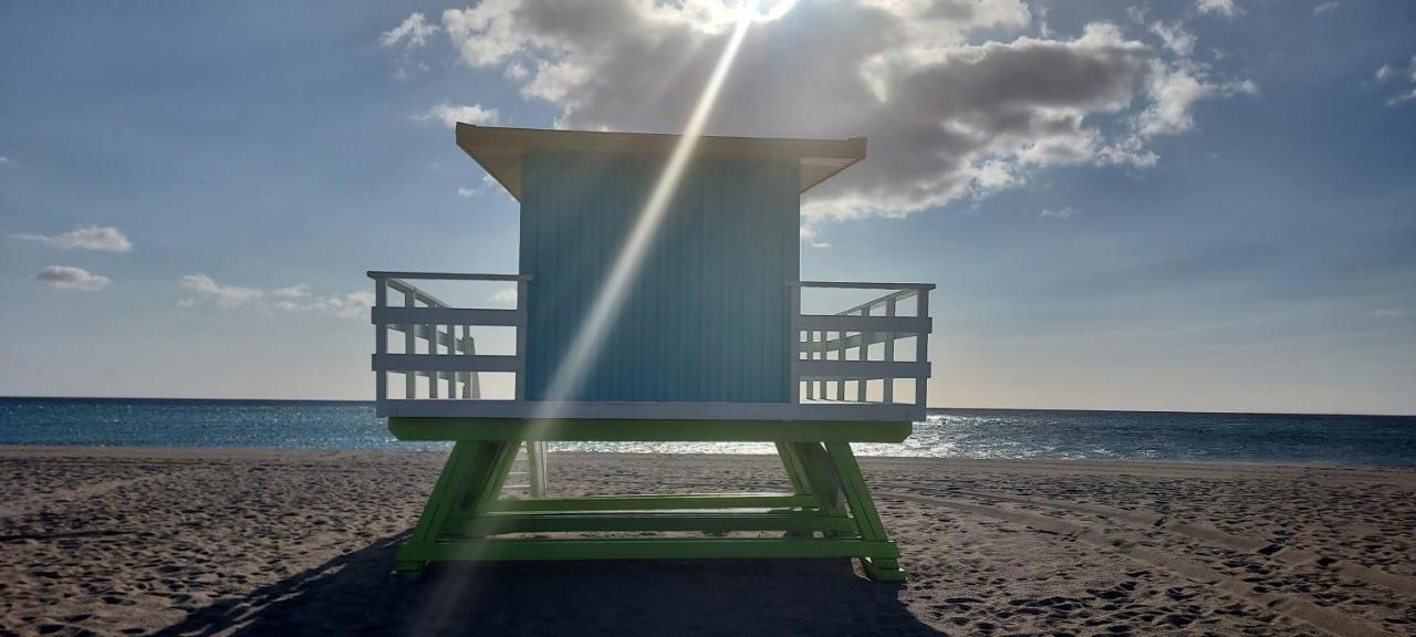 Le Barcares Logement Climatise Pour 6 Personnes, Draps Et Serviettes Non Fournis Air-Conditioned Accommodation For 6 People, Sheets And Towels Not Provided Alojamiento Con Aire Acondicionado Para 6 Personas, Sabanas Y Toallas No Incluidas Εξωτερικό φωτογραφία