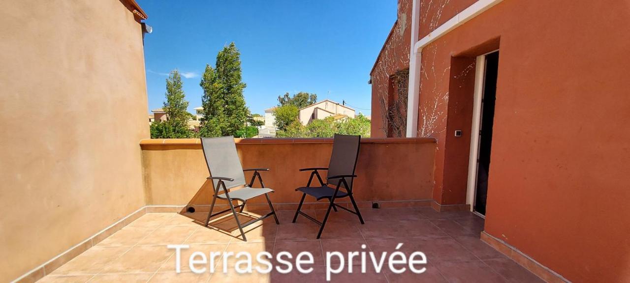 Le Barcares Logement Climatise Pour 6 Personnes, Draps Et Serviettes Non Fournis Air-Conditioned Accommodation For 6 People, Sheets And Towels Not Provided Alojamiento Con Aire Acondicionado Para 6 Personas, Sabanas Y Toallas No Incluidas Εξωτερικό φωτογραφία